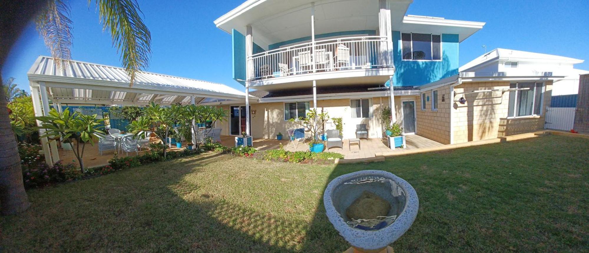 Palm Bed & Breakfast 5*